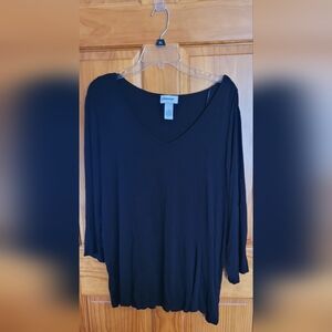 Womens Size 1X Glitterscape  Black Top